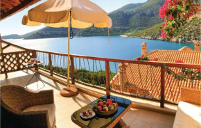Two-Bedroom Apartment in Varia Kinouria